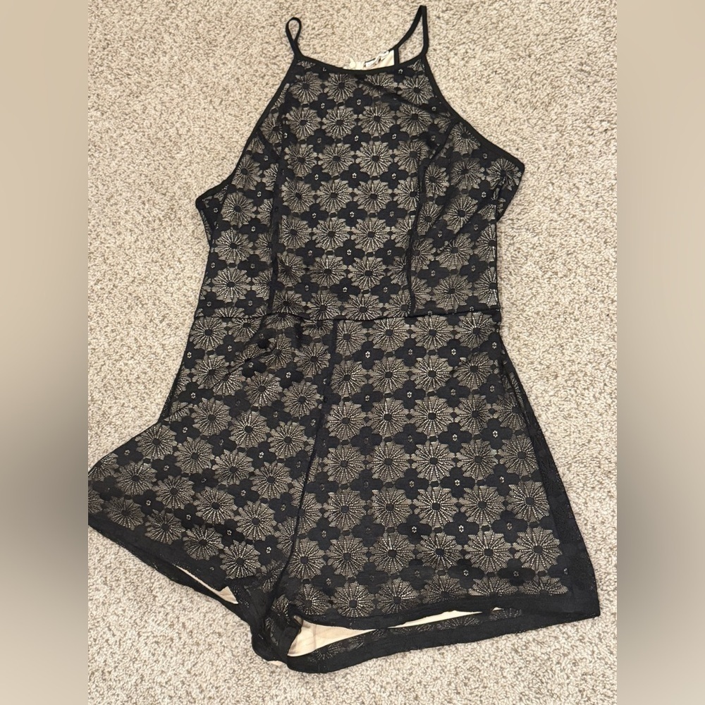 Bleuh Ciel Moody Floral Whimsy Goth Black Lace Nude Lined Halter Romper Size L